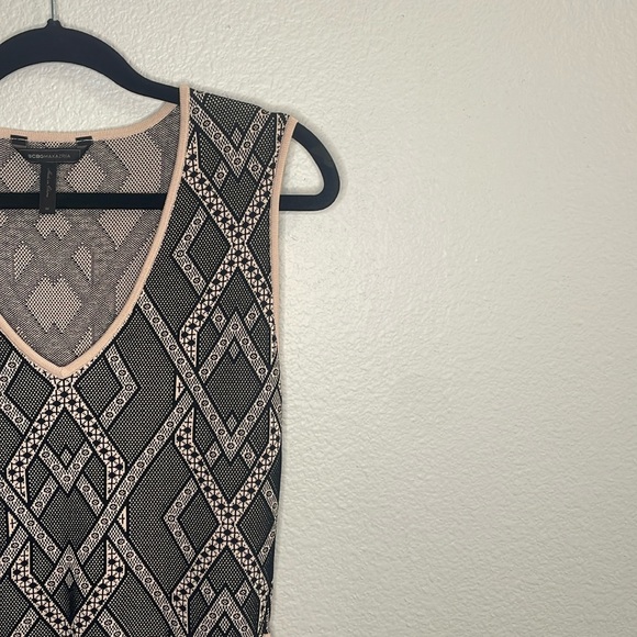 BCBGMaxAzria Tops - BCBG peplum top